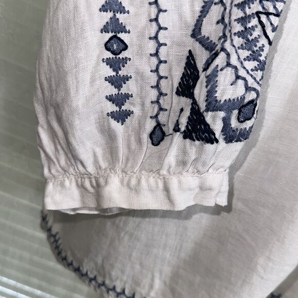 Johnny Was XS Davis Tie Peasant Bohemian White Blue Pink Embroidered Linen Top - Picture 5 of 14